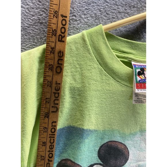 THE WALT DISNEY CO Kids XL(18-20) Lime Green SHIRT Mickey Mouse Crew Neck Heart - Picture 4 of 5
